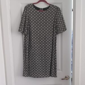 Ann Taylor Black and White Polka Dot A-line Midi Dress